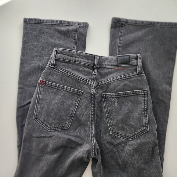 Urban Outfitters BDG Jeans Womens 24 Waist Black Distressed Stretch Highwaist - Picture 5 of 7